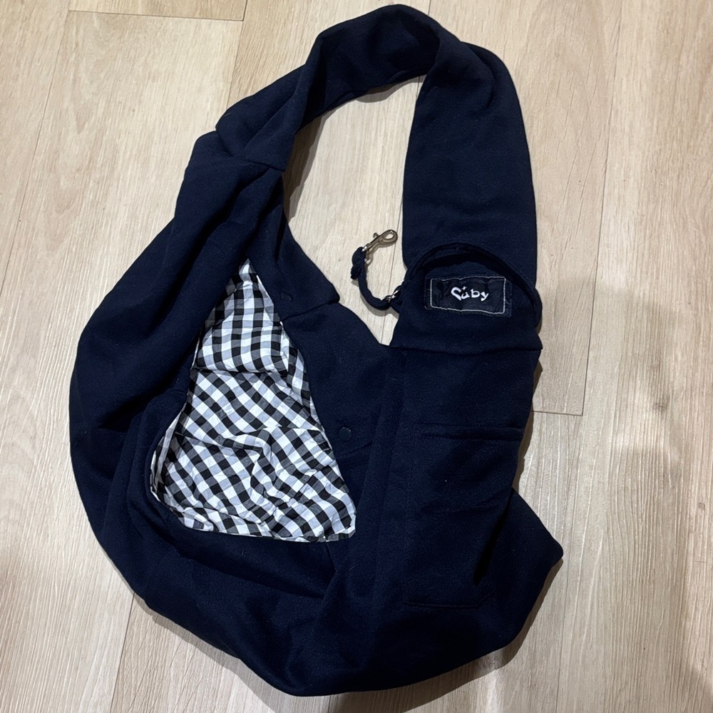 Navy Per Carrier- Sling Bag with Checkered Lining